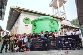 Jalan-jalan sambil belajar sejarah di kawasan Peneleh