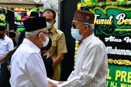 Takziah di rumah duka menantunya Wapres Ma'ruf Amin