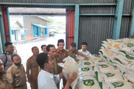 Pemkab pastikan stok beras di Trenggalek aman hingga Lebaran