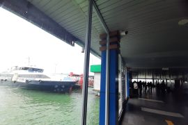 DPRD Kepri imbau masyarakat beli tiket angkutan mudik Lebaran di loket resmi