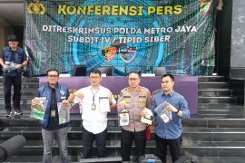 Polisi berhasil ungkap kasus penipuan stiker QRIS di sejumlah tempat
