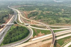 Jalur fungsional Tol Japek II Selatan dioperasikan musim mudik Lebaran 2023