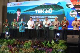 Wagub Cok Ace jelaskan konsep Ekonomi Kerthi Bali dalam Program Tekad
