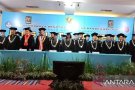 Peringatan Dies Natalis ke- 17 Tahun, UBB Gelar Rapat Terbuka Senat
