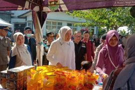 Pemkab Purwakarta gelar operasi pasar murah bersubsidi upaya atasi inflasi