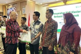 KemenKopUKM kejar target penyaluran Rp1,34 T via KUR Klaster rantai pasok