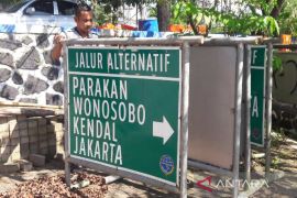 Dishub Temanggung siapkan rambu petunjuk jalan portabel arus  mudik