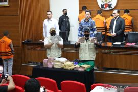 KPK sita barang bukti uang tunai Rp2,8 miliar saat OTT pejabat DJKA