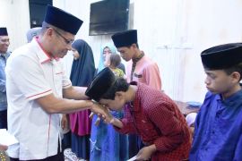 Wakil Ketua DPRD Bengkalis santuni anak yatim