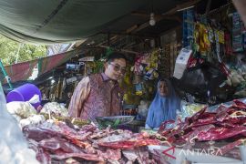 Bupati HST mengimbau ASN beli beras petani lokal