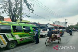 Sebanyak 45 MPU layani angkutan Lebaran di Pamekasan