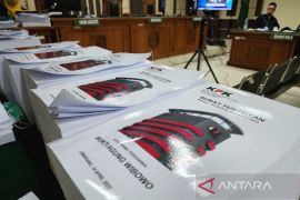 Bupati Pemalang non aktif dituntut 8,5 tahun penjara