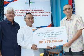 BNI Asset Management serahkan wakaf Rp775,21 juta untuk Dompet Dhuafa
