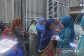 PKK Aceh Tengah santuni korban kebakaran jelang lebaran