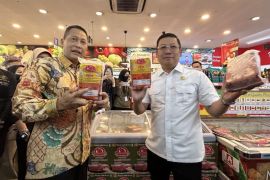 Bulog pasok daging kerbau beku seharga Rp80.000/kg di Alfamidi