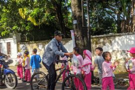 Anak TK diajari bersedekah sayuran