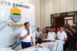 Pemkot Bandung ikuti aturan terkait pengganti Yana Mulyana