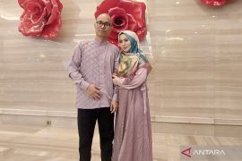 Deenha kenalkan busana muslim kustomisasi