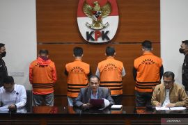 Wali Kota Bandung Yana Mulyana ditetapkan tersangka korupsi