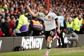 MU naik ke peringkat tiga usai kalahkan Nottingham 2-0