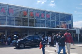 Sebanyak 24.000 pemudik tinggalkan Jakarta dari Stasiun Senen hari ini