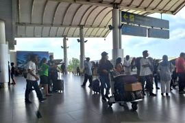 ARUS MUDIK - Penumpang Bandara Pangkalpinang H minus 6 turun