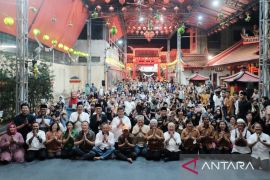 Rawat keberagaman, Vihara Dhanagun fasilitasi umat Muslim buka puasa