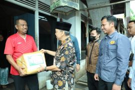 Warga RT 01 Murung Sari berterima kasih bantuan Kejari HSU