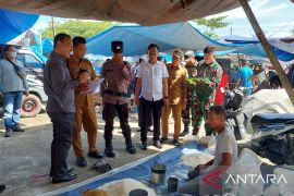 Pemda Balangan pantau harga bahan pokok di pasar jelang Lebaran