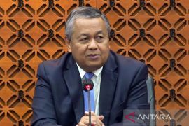 BI yakin suku bunga acuan memadai arahkan inflasi turun lebih cepat