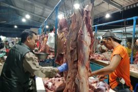 Permintaan daging sapi di Banyuwangi meningkat dua kali lipat