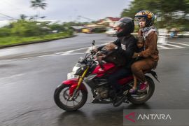 ARUS MUDIK - Pemudik di Jalan Nasional Kalsel Meningkat