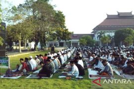 Warga Muhammadiyah di Pamekasan gelar Shalat Idul Fitri di 17 titik