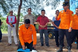 Basarnas Pasaman latih pemuda beri pertolongan korban hanyut di sungai