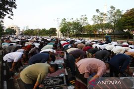 Muhammadiyah serukan "Ukhuwah Islamiyah" dari Tugu Pahlawan Surabaya