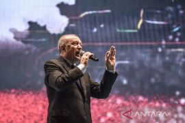 Telepon pemimpin militer Sudan, Presiden Turki Erdogan desak pelindungan warga Turki