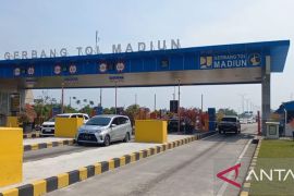 Sebanyak 84.765 kendaraan melintas di Tol Ngawi-Kertosono hingga H-2 Lebaran