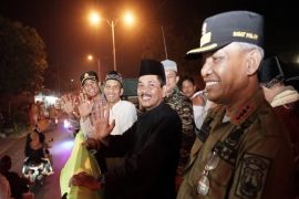 Pj.Wali Kota Tebing Tinggi lepas pawai takbir keliling sambut Idul Fitri 1444 H