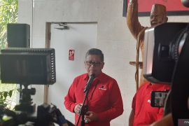Prabowo tolak jadi cawapres Ganjar, Sekjen PDIP: Tidak ada kawin paksa
