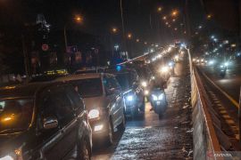 Kemarin, arus balik sampai harga tiket kereta yang lebih rendah