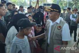 Menko PMK tinjau arus balik di Pelabuhan Bakauheni