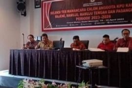 Timsel serahkan 40 nama calon anggota KPU empat kabupaten di Sulbar