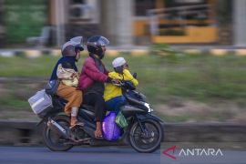 ARUS BALIK- Pemudik Di Jalan Trans Kalimantan Alami Peningkatan
