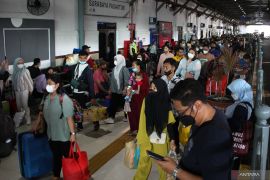 Daop 8 Surabaya ucapkan terima kasih lancarnya posko Angkutan Lebaran 2023