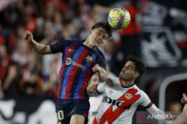 Gavi absen bela Barcelona selama empat sampai lima bulan