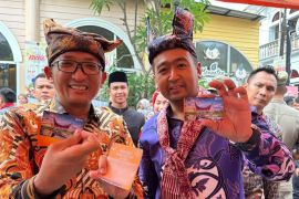 Wagub Sumbar dan Wako Padang apresiasi ide kreatif BNI terbitkan kartu elektronik tapcash edisi khusus VBWS