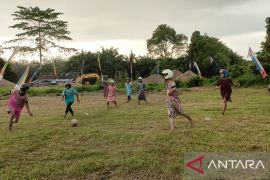 Desa Bajubang laut gelar beragam lomba unik dalam meriahkan Idul Fitri