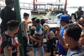 16 korban selamat kapal Evelyn Calisca 01 tiba di Tanjungpinang