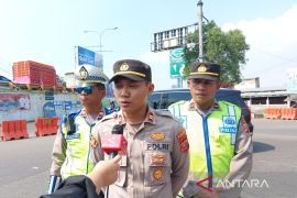Antisipasi puncak arus balik gelombang kedua Pospam Simpang Jomin tutupsejumlah putaran balik