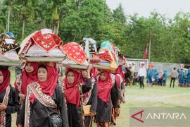 Bupati Solok sambut kepulangan para perantau Paninggahan di momen Lebaran